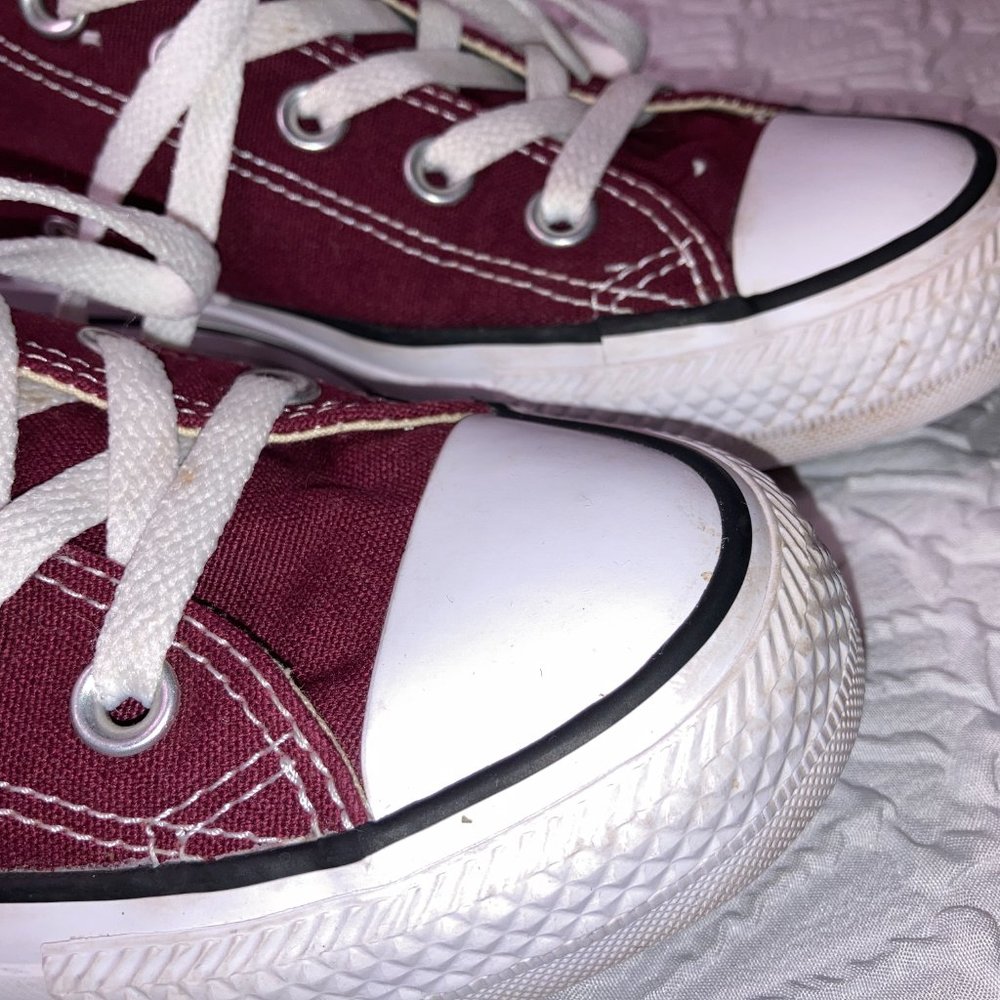 Converse All Star Classic Sneakers Maroon Size 6 Women's Unisex - Picture 2 of 10